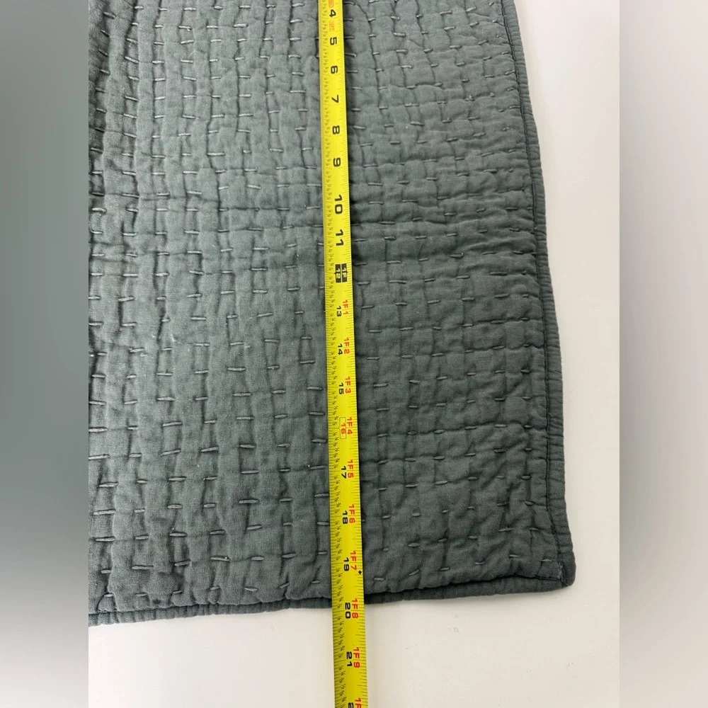 Pair Of POTTERY BARN PICK-STITCH HANDCRAFTED COTTON LINEN QUILTED SHAMS‎ 26”x21”